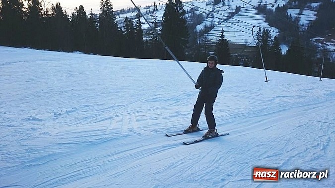 Zdjęcie w galerii na portalu naszraciborz.pl: Uczniowie z Pawłowa wyjechali na narty  wiadomości z regionu