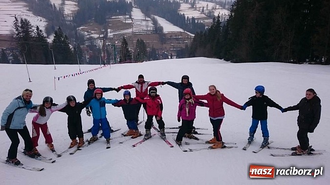 Zdjęcie w galerii na portalu naszraciborz.pl: Uczniowie z Pawłowa wyjechali na narty  wiadomości z regionu
