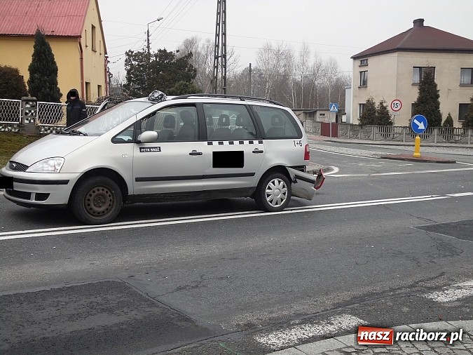 Zdjęcie w galerii na portalu naszraciborz.pl: Nie ustąpił pierwszeństwa i uderzył w samochód!  wiadomości z regionu
