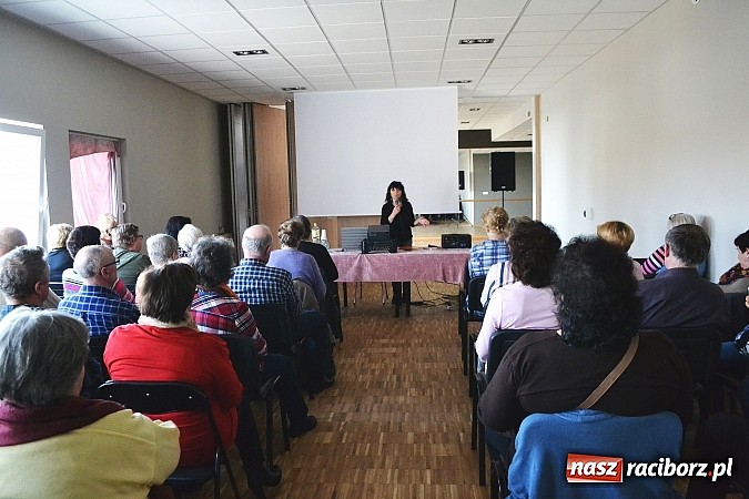 Zdjęcie w galerii na portalu naszraciborz.pl: Spotkanie z Elżbietą Bednarczyk w Kuźni Raciborskiej  wiadomości z regionu