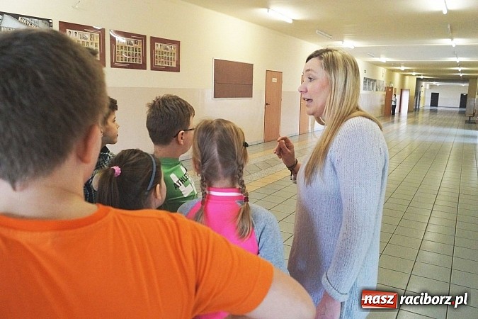 Zdjęcie w galerii na portalu naszraciborz.pl: Trzecioklasiści zachwyceni szkołą w Nędzy wiadomości z regionu