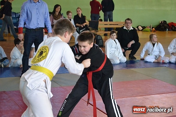 Zdjęcie w galerii na portalu naszraciborz.pl: Dobra passa najmłodszych Łamatorów  wiadomości z regionu