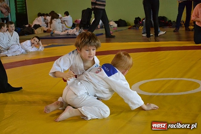 Zdjęcie w galerii na portalu naszraciborz.pl: Dobra passa najmłodszych Łamatorów  wiadomości z regionu