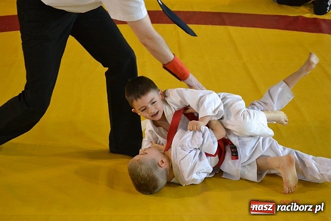 Zdjęcie w galerii na portalu naszraciborz.pl: Dobra passa najmłodszych Łamatorów  wiadomości z regionu