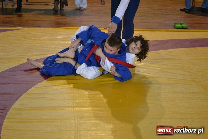 Zdjęcie w galerii na portalu naszraciborz.pl: Dobra passa najmłodszych Łamatorów  wiadomości z regionu