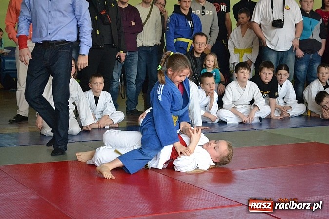 Zdjęcie w galerii na portalu naszraciborz.pl: Dobra passa najmłodszych Łamatorów  wiadomości z regionu