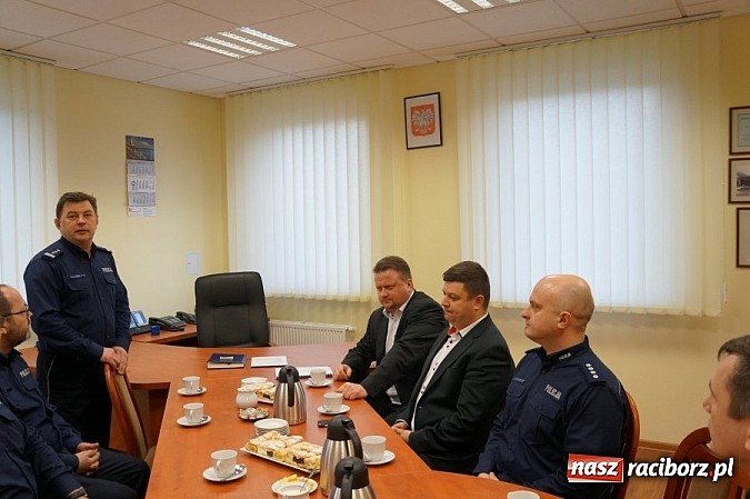 Zdjęcie w galerii na portalu naszraciborz.pl: Dyrektor Biura Międzynarodowej Współpracy Policji z Komendy Głównej z wizytą w Raciborzu wiadomości z regionu