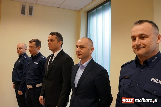 Zdjęcie w galerii na portalu naszraciborz.pl: Dyrektor Biura Międzynarodowej Współpracy Policji z Komendy Głównej z wizytą w Raciborzu wiadomości z regionu