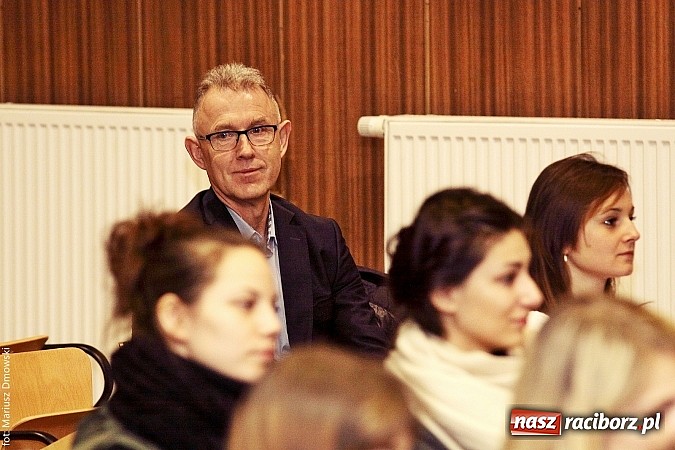 Zdjęcie w galerii na portalu naszraciborz.pl: Odra w Raciborzu - znaczenie i funkcja w krajobrazie wiadomości z regionu