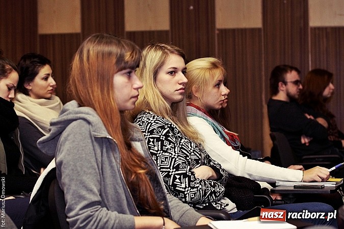 Zdjęcie w galerii na portalu naszraciborz.pl: Odra w Raciborzu - znaczenie i funkcja w krajobrazie wiadomości z regionu