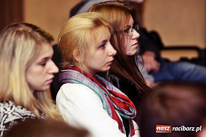 Zdjęcie w galerii na portalu naszraciborz.pl: Odra w Raciborzu - znaczenie i funkcja w krajobrazie wiadomości z regionu