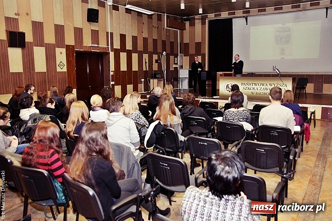 Zdjęcie w galerii na portalu naszraciborz.pl: Odra w Raciborzu - znaczenie i funkcja w krajobrazie wiadomości z regionu