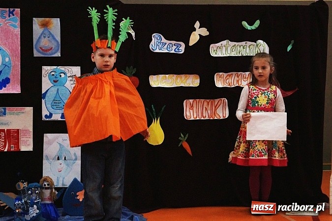 Zdjęcie w galerii na portalu naszraciborz.pl: Dzieci z Górek Śl. ostrzegają przed fast foodami  wiadomości z regionu