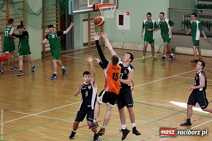 Zdjęcie w galerii na portalu naszraciborz.pl: I LO najlepsze w koszykówce chłopców wiadomości z regionu