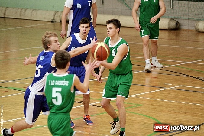 Zdjęcie w galerii na portalu naszraciborz.pl: I LO najlepsze w koszykówce chłopców wiadomości z regionu