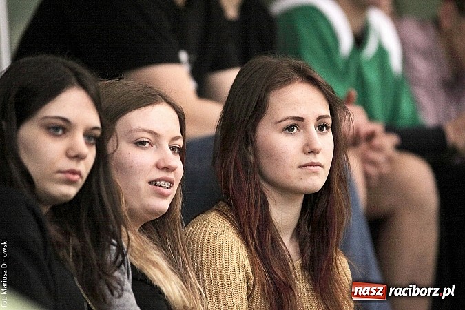 Zdjęcie w galerii na portalu naszraciborz.pl: I LO najlepsze w koszykówce chłopców wiadomości z regionu