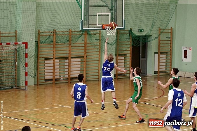 Zdjęcie w galerii na portalu naszraciborz.pl: I LO najlepsze w koszykówce chłopców wiadomości z regionu