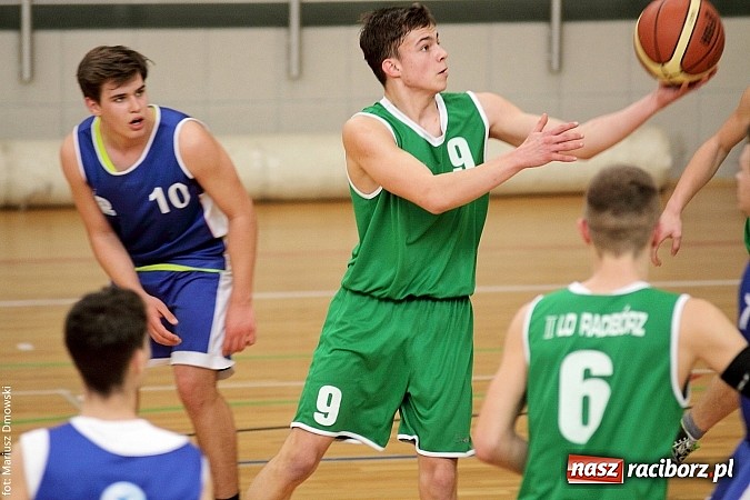 Zdjęcie w galerii na portalu naszraciborz.pl: I LO najlepsze w koszykówce chłopców wiadomości z regionu