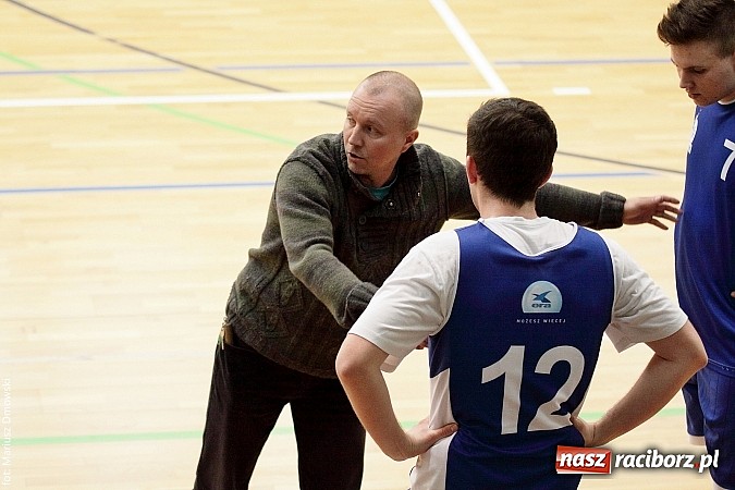 Zdjęcie w galerii na portalu naszraciborz.pl: I LO najlepsze w koszykówce chłopców wiadomości z regionu