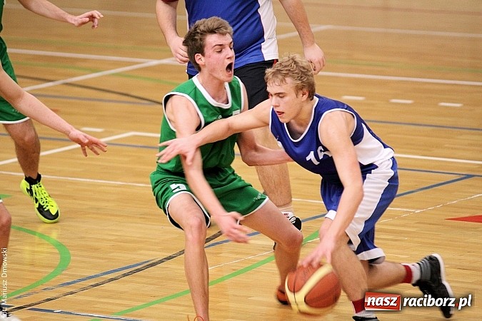 Zdjęcie w galerii na portalu naszraciborz.pl: I LO najlepsze w koszykówce chłopców wiadomości z regionu