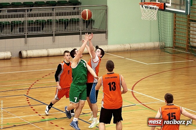 Zdjęcie w galerii na portalu naszraciborz.pl: I LO najlepsze w koszykówce chłopców wiadomości z regionu