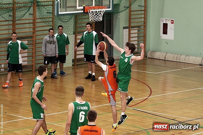 Zdjęcie w galerii na portalu naszraciborz.pl: I LO najlepsze w koszykówce chłopców wiadomości z regionu