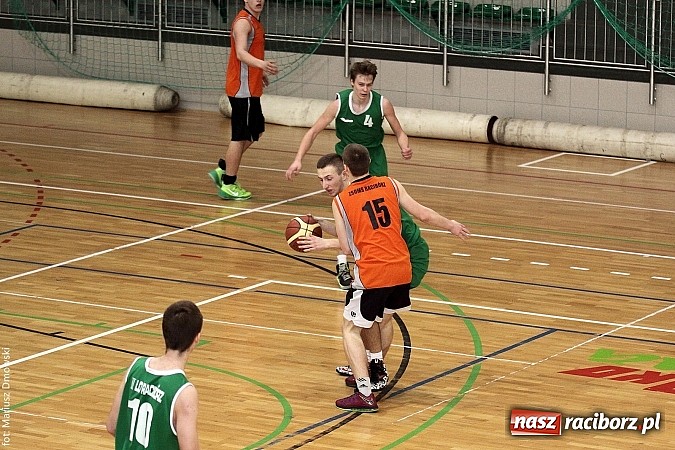 Zdjęcie w galerii na portalu naszraciborz.pl: I LO najlepsze w koszykówce chłopców wiadomości z regionu