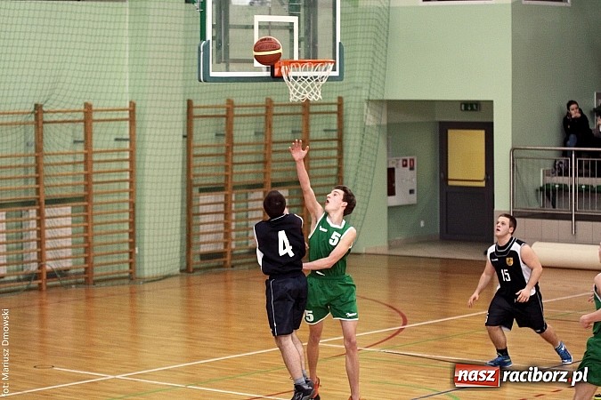 Zdjęcie w galerii na portalu naszraciborz.pl: I LO najlepsze w koszykówce chłopców wiadomości z regionu