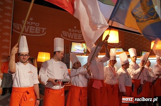 Zdjęcie w galerii na portalu naszraciborz.pl: Laskowo na Mistrzostwach Polski w Deserach wiadomości z regionu