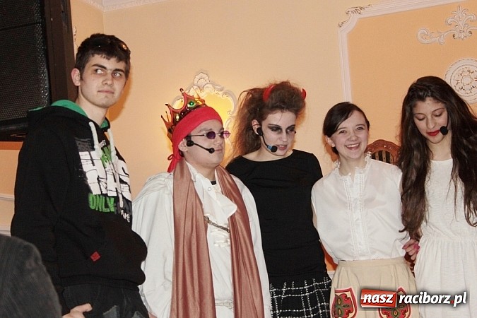 Zdjęcie w galerii na portalu naszraciborz.pl: Zamiłowanie do piękna silniejsze niż przesądy wiadomości z regionu