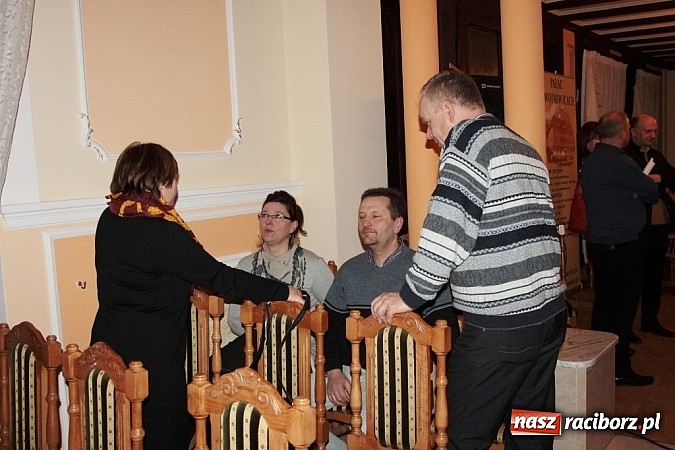 Zdjęcie w galerii na portalu naszraciborz.pl: Zamiłowanie do piękna silniejsze niż przesądy wiadomości z regionu