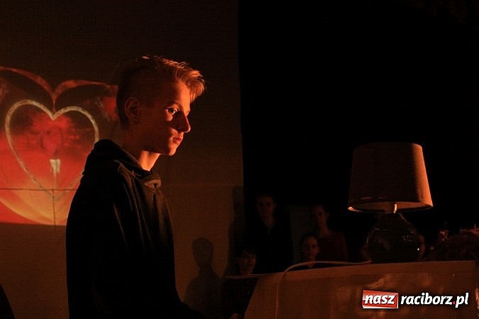 Zdjęcie w galerii na portalu naszraciborz.pl: W poszukiwaniu... oceanu miłości wiadomości z regionu