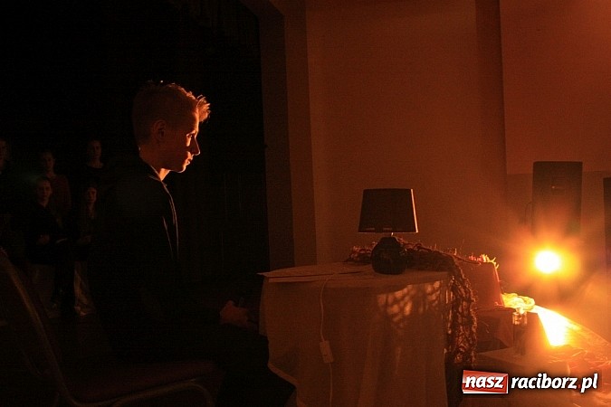 Zdjęcie w galerii na portalu naszraciborz.pl: W poszukiwaniu... oceanu miłości wiadomości z regionu