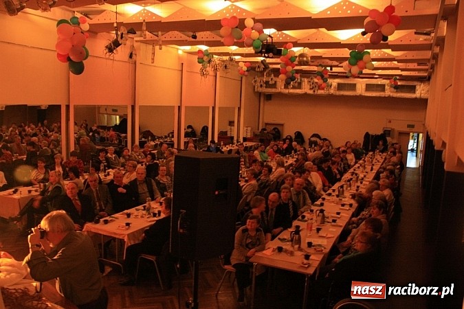 Zdjęcie w galerii na portalu naszraciborz.pl: W poszukiwaniu... oceanu miłości wiadomości z regionu