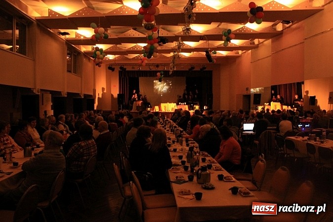 Zdjęcie w galerii na portalu naszraciborz.pl: W poszukiwaniu... oceanu miłości wiadomości z regionu