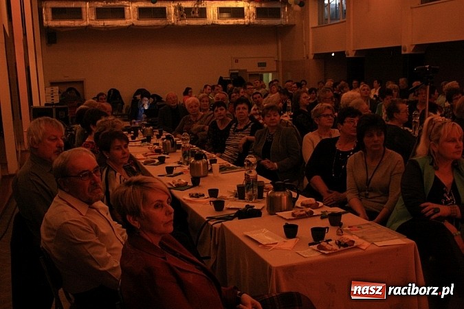 Zdjęcie w galerii na portalu naszraciborz.pl: W poszukiwaniu... oceanu miłości wiadomości z regionu