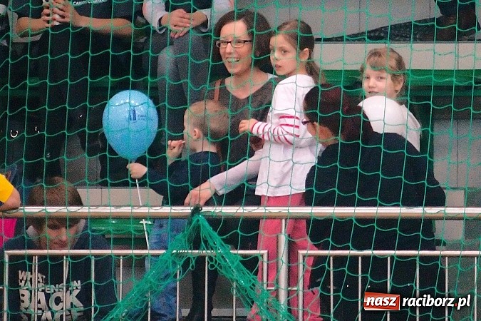 Zdjęcie w galerii na portalu naszraciborz.pl: Sobotnie emocje w siatkówce zakładów pracy. Faworyci nie zawiedli wiadomości z regionu