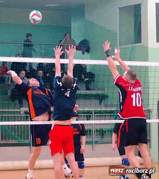 Zdjęcie w galerii na portalu naszraciborz.pl: Sobotnie emocje w siatkówce zakładów pracy. Faworyci nie zawiedli wiadomości z regionu