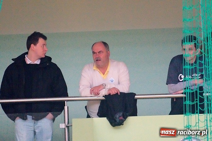 Zdjęcie w galerii na portalu naszraciborz.pl: Sobotnie emocje w siatkówce zakładów pracy. Faworyci nie zawiedli wiadomości z regionu