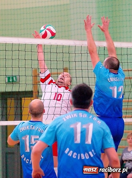 Zdjęcie w galerii na portalu naszraciborz.pl: Sobotnie emocje w siatkówce zakładów pracy. Faworyci nie zawiedli wiadomości z regionu