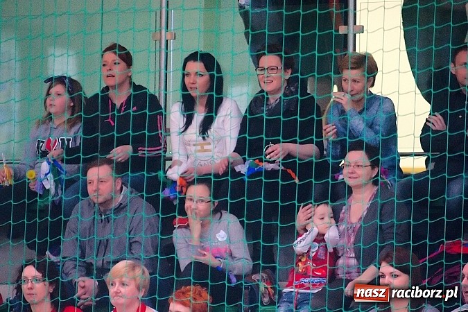 Zdjęcie w galerii na portalu naszraciborz.pl: Sobotnie emocje w siatkówce zakładów pracy. Faworyci nie zawiedli wiadomości z regionu