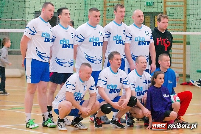 Zdjęcie w galerii na portalu naszraciborz.pl: Sobotnie emocje w siatkówce zakładów pracy. Faworyci nie zawiedli wiadomości z regionu