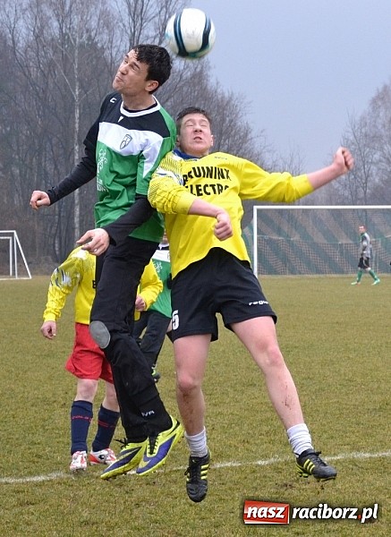 Zdjęcie w galerii na portalu naszraciborz.pl: Koziołki pożarte przez piłkarzy Wilka  wiadomości z regionu