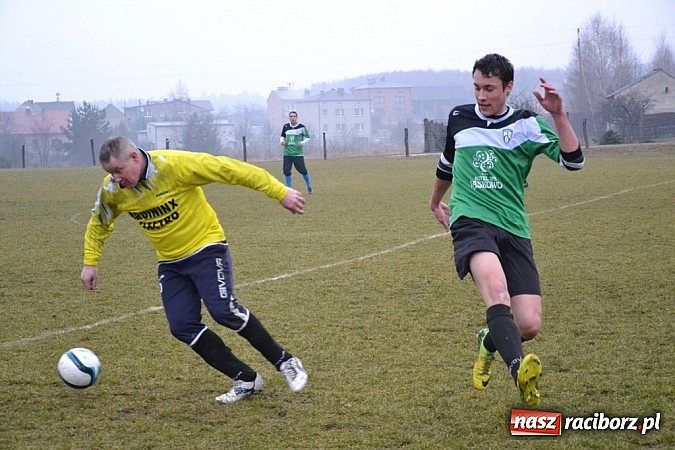Zdjęcie w galerii na portalu naszraciborz.pl: Koziołki pożarte przez piłkarzy Wilka  wiadomości z regionu