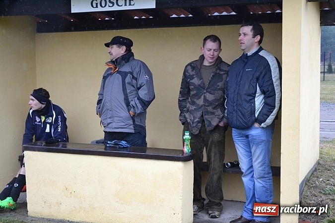 Zdjęcie w galerii na portalu naszraciborz.pl: Koziołki pożarte przez piłkarzy Wilka  wiadomości z regionu