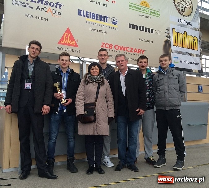 Zdjęcie w galerii na portalu naszraciborz.pl: Raciborska Budowlanka drugą szkołą w Polsce w Turnieju Złota Kielnia wiadomości z regionu