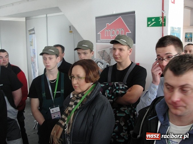 Zdjęcie w galerii na portalu naszraciborz.pl: Raciborska Budowlanka drugą szkołą w Polsce w Turnieju Złota Kielnia wiadomości z regionu