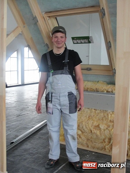 Zdjęcie w galerii na portalu naszraciborz.pl: Raciborska Budowlanka drugą szkołą w Polsce w Turnieju Złota Kielnia wiadomości z regionu