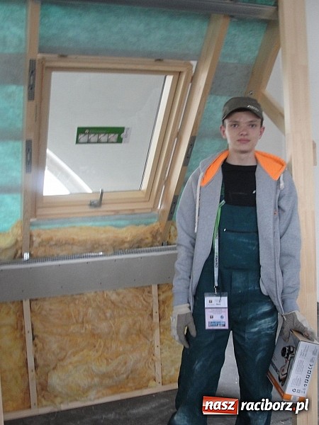 Zdjęcie w galerii na portalu naszraciborz.pl: Raciborska Budowlanka drugą szkołą w Polsce w Turnieju Złota Kielnia wiadomości z regionu