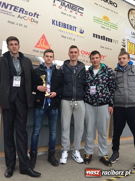 Zdjęcie w galerii na portalu naszraciborz.pl: Raciborska Budowlanka drugą szkołą w Polsce w Turnieju Złota Kielnia wiadomości z regionu